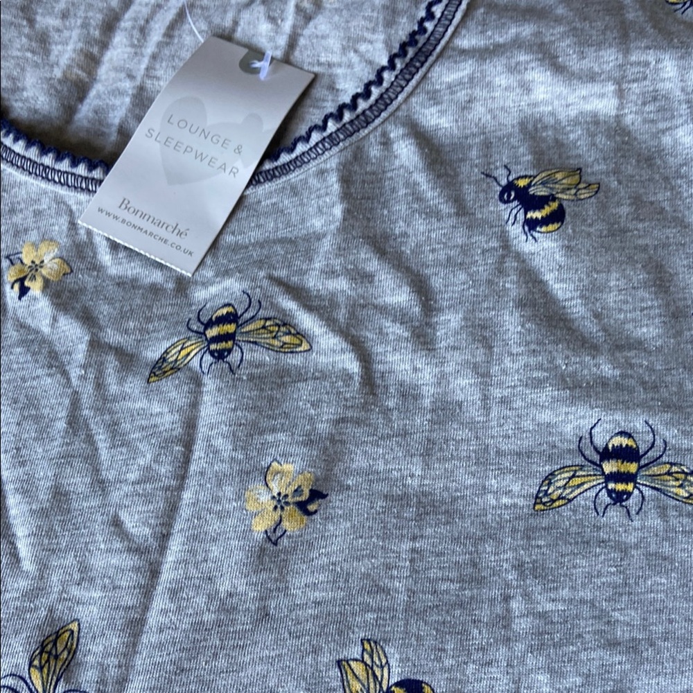 BNWT Grey Bee Print Night Dress